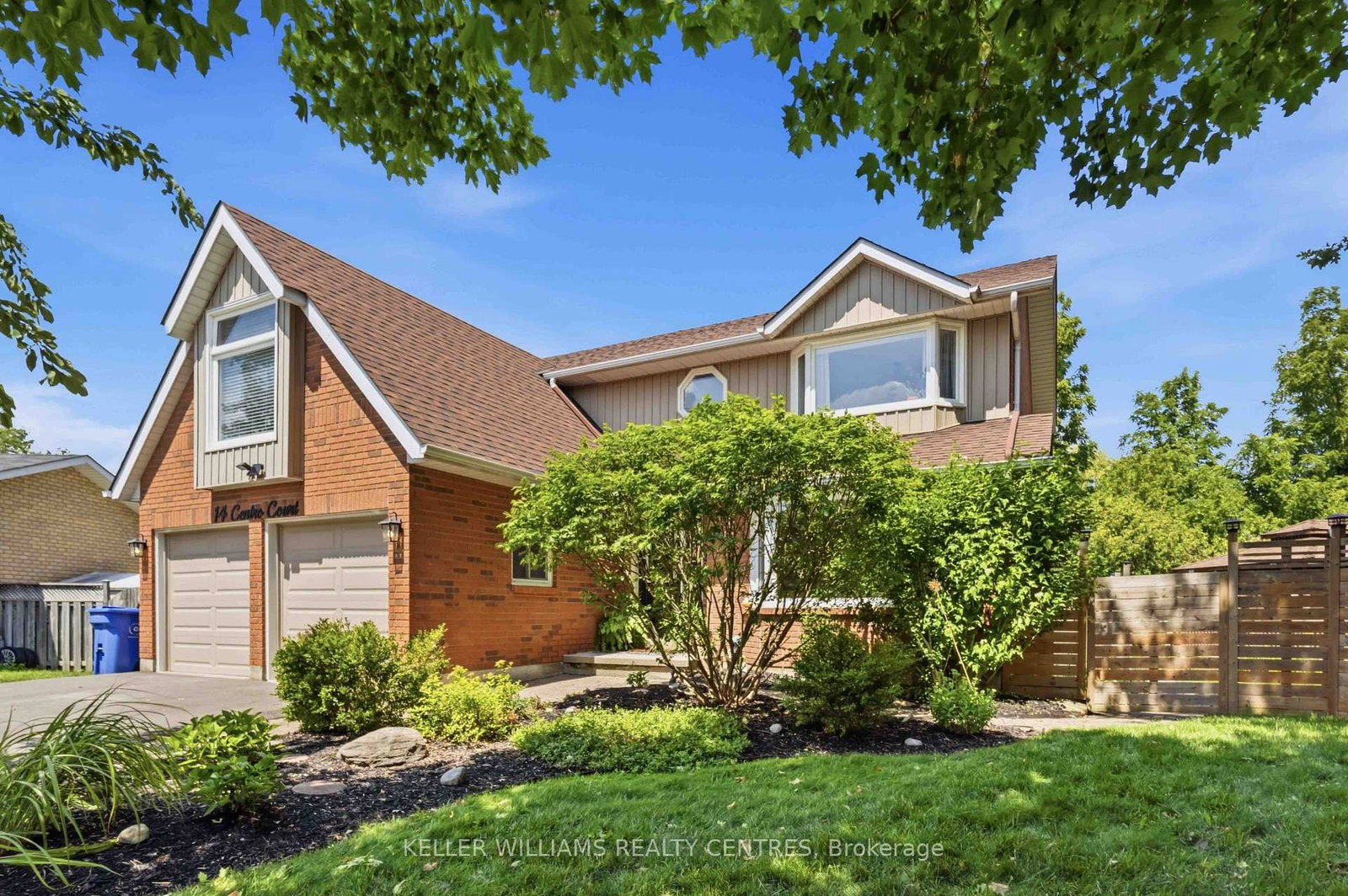 14 Centro Court • Georgina, ON photo 3