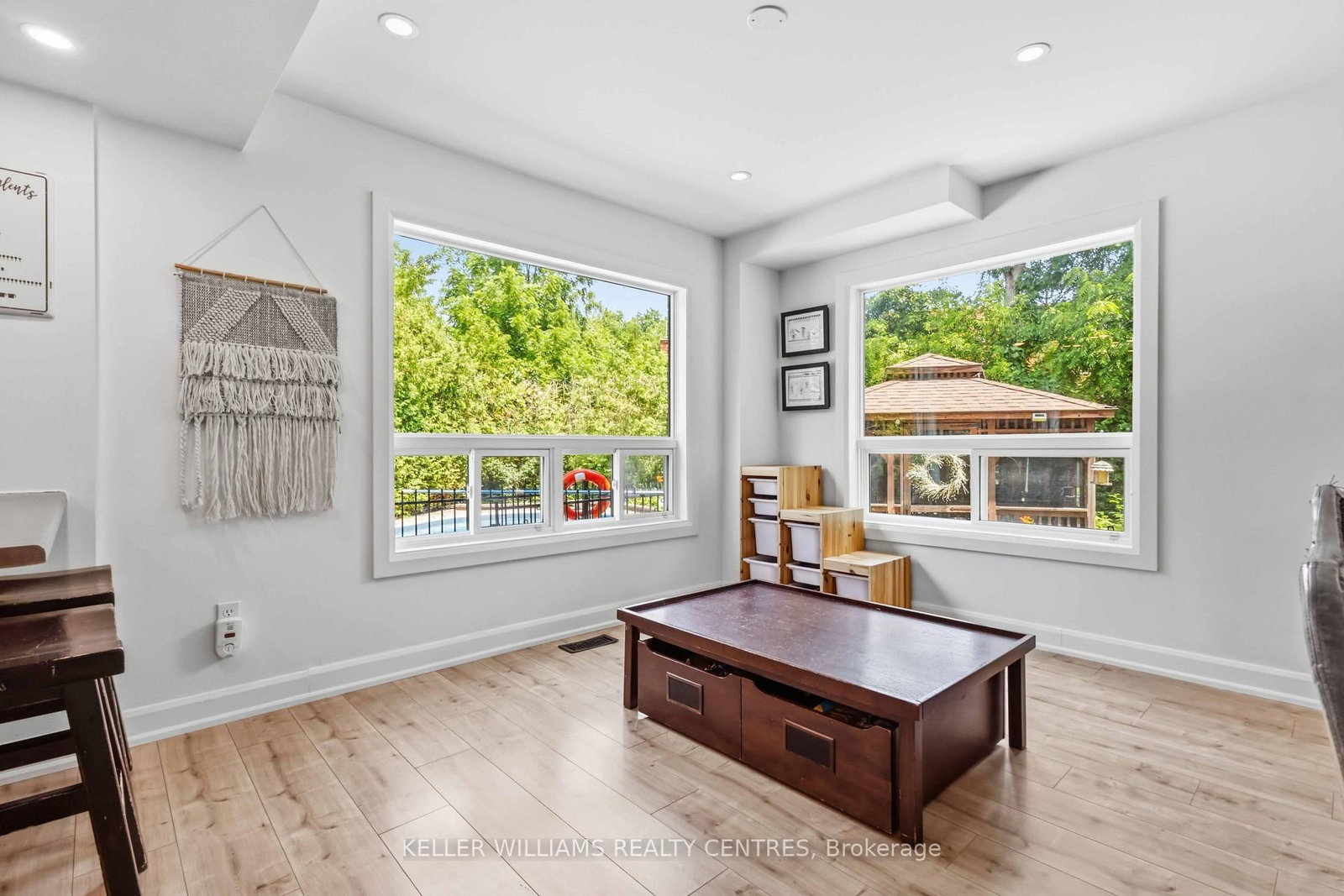 14 Centro Court • Georgina, ON photo 9