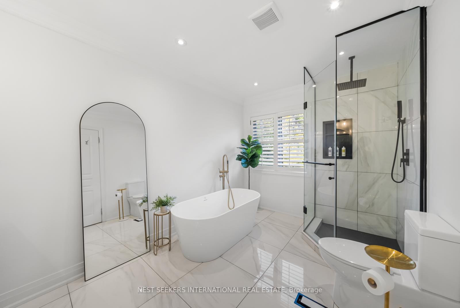37 RAVINE EDGE Drive • Richmond Hill, ON photo 25