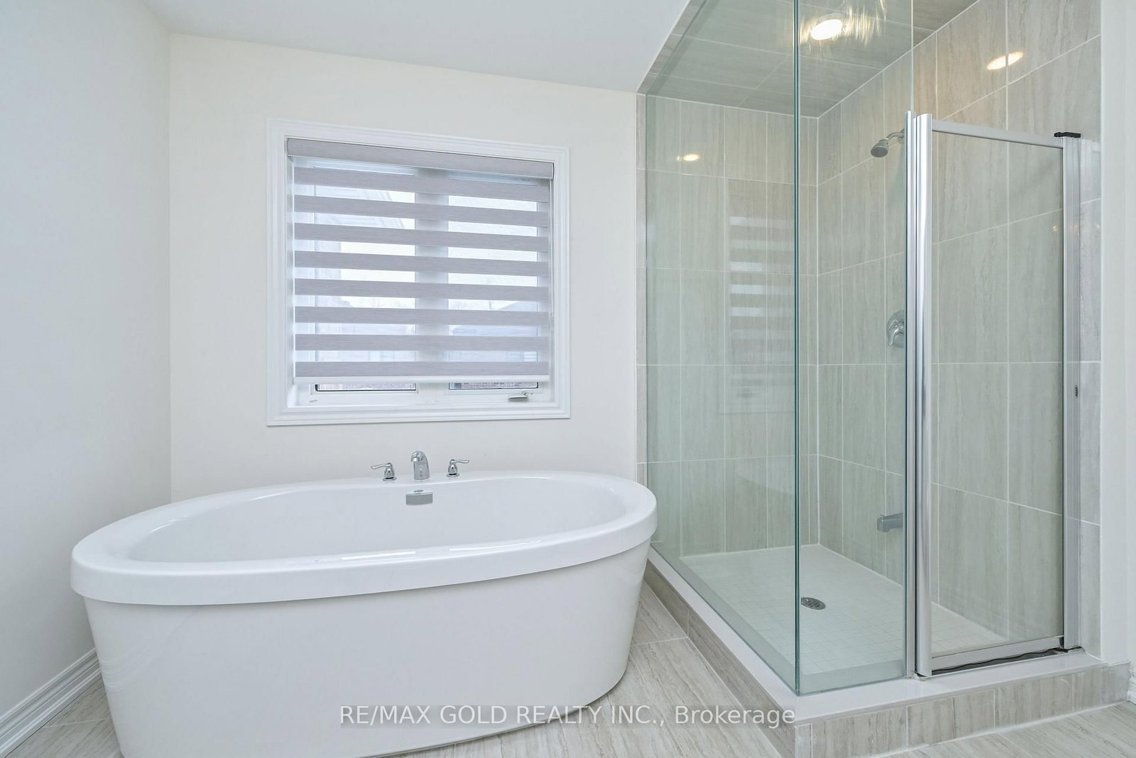 1345 Davis Loop • Innisfil, ON photo 21