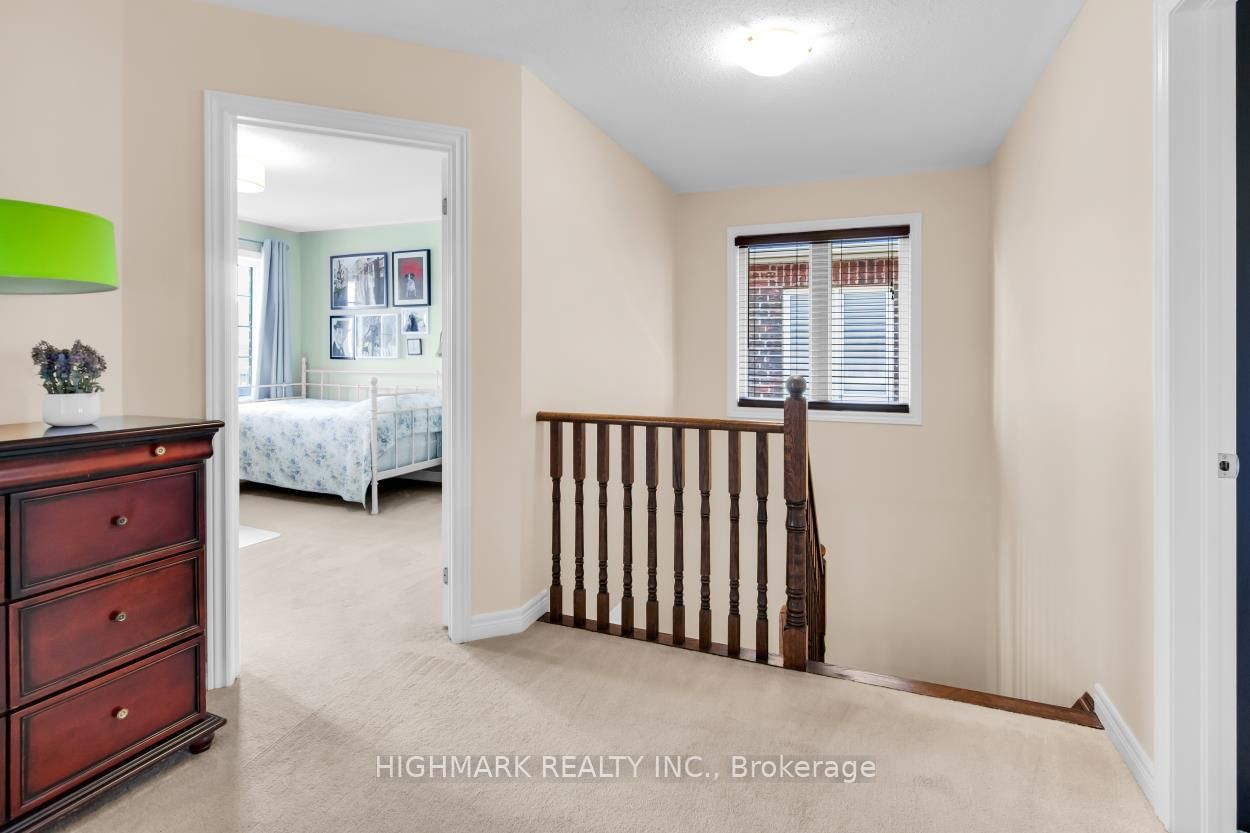 181 Emma Broadbent Court • Newmarket, ON photo 21