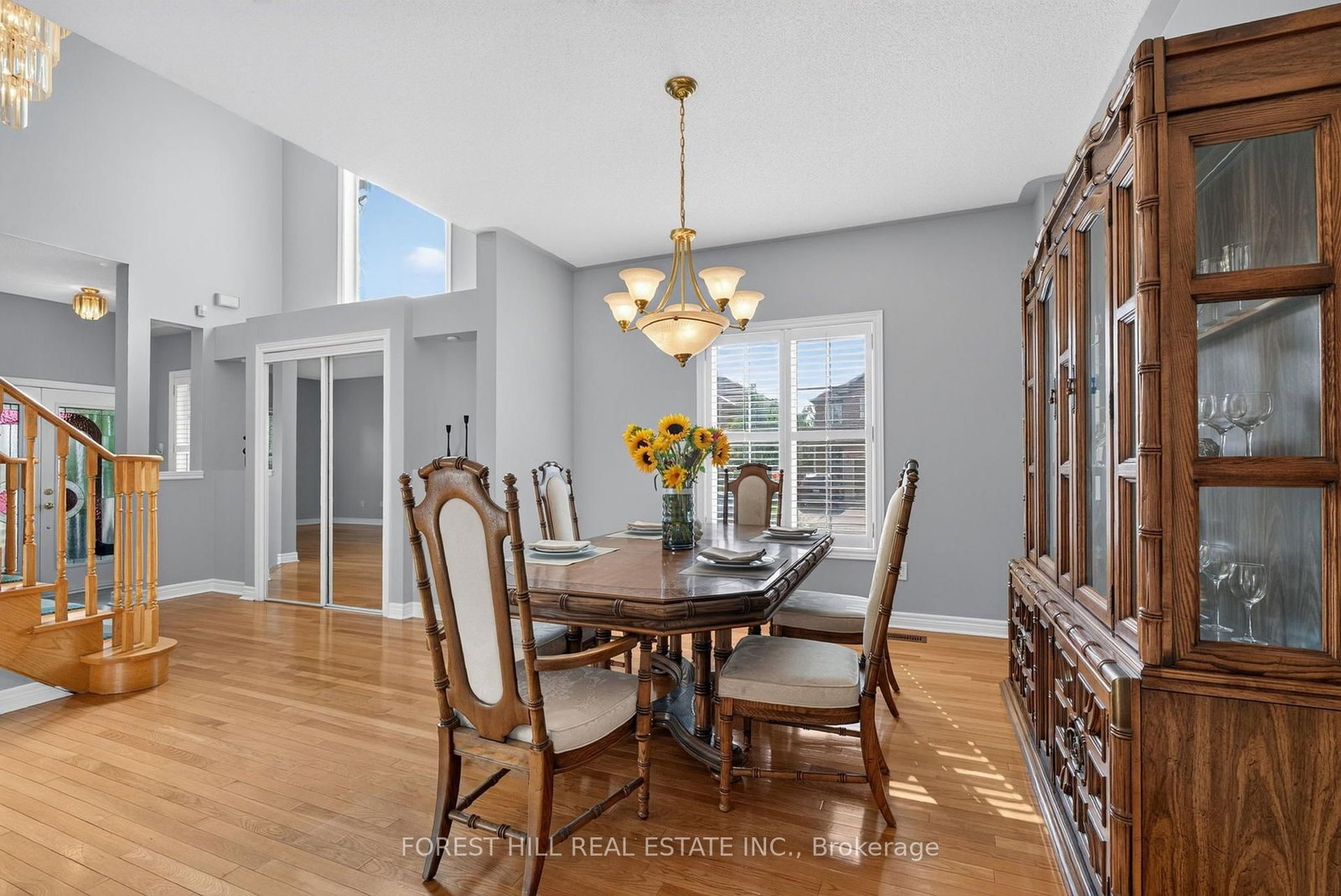 2 Foxfield Crescent • Vaughan, ON photo 6