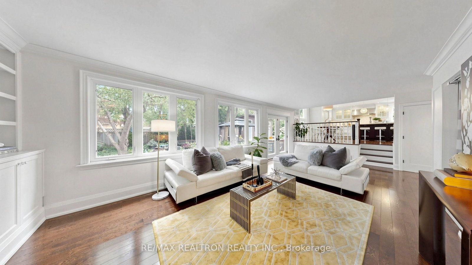 14 Oak Grove Court • Markham, ON photo 9