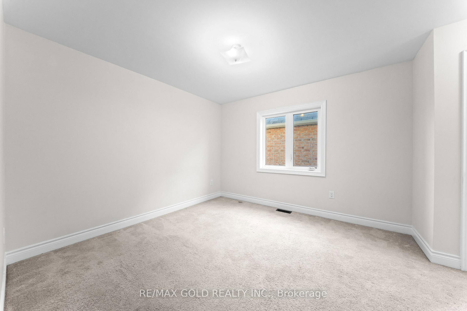 600 Mactier Drive • Vaughan, ON photo 27