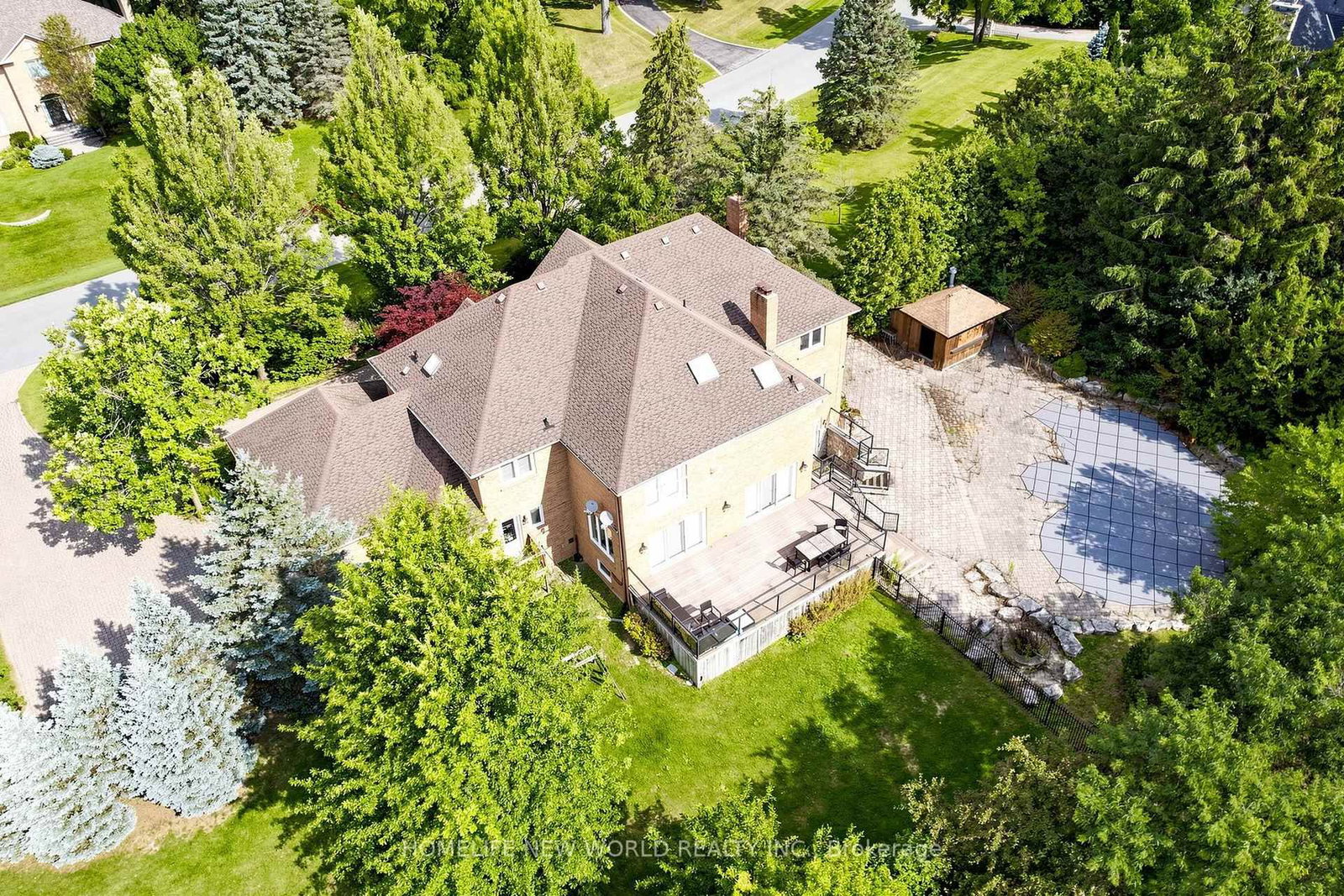 27 Walnut Glen Place • Markham, ON photo 48