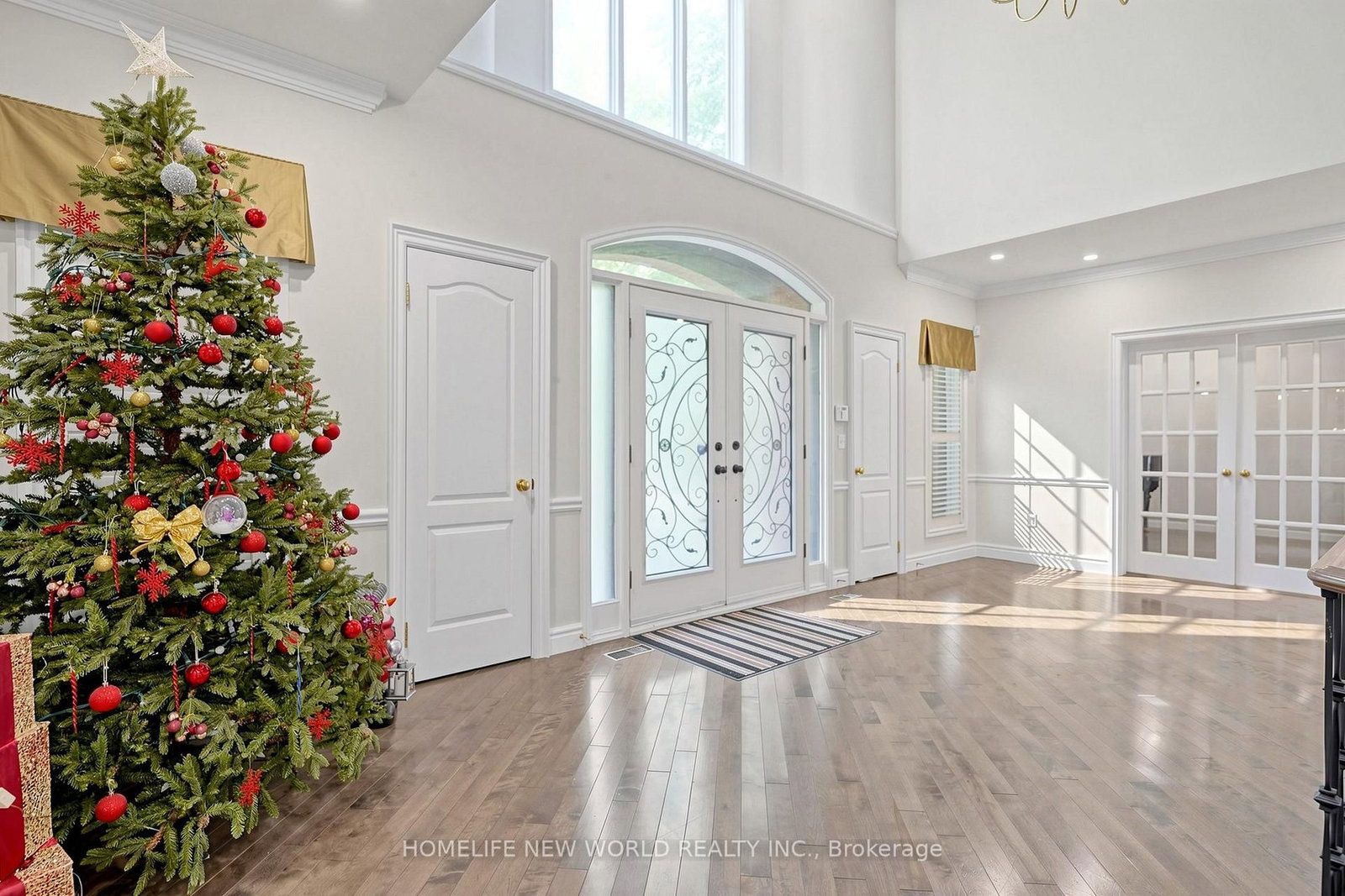 27 Walnut Glen Place • Markham, ON photo 9