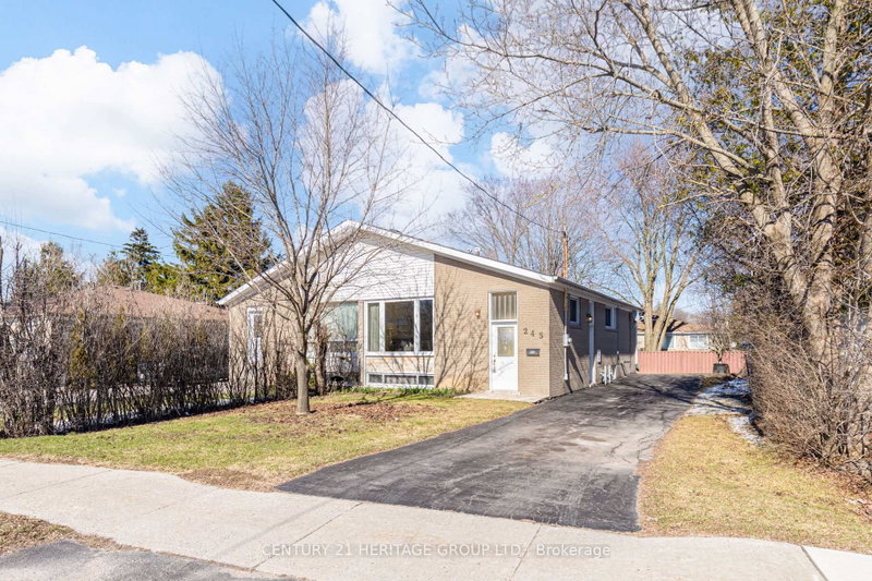 245 Browndale Crescent