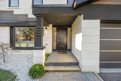 14 Portree Crescent • Markham, ON photo 2