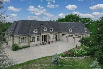 7645 16th Side Road • King, ON photo 3