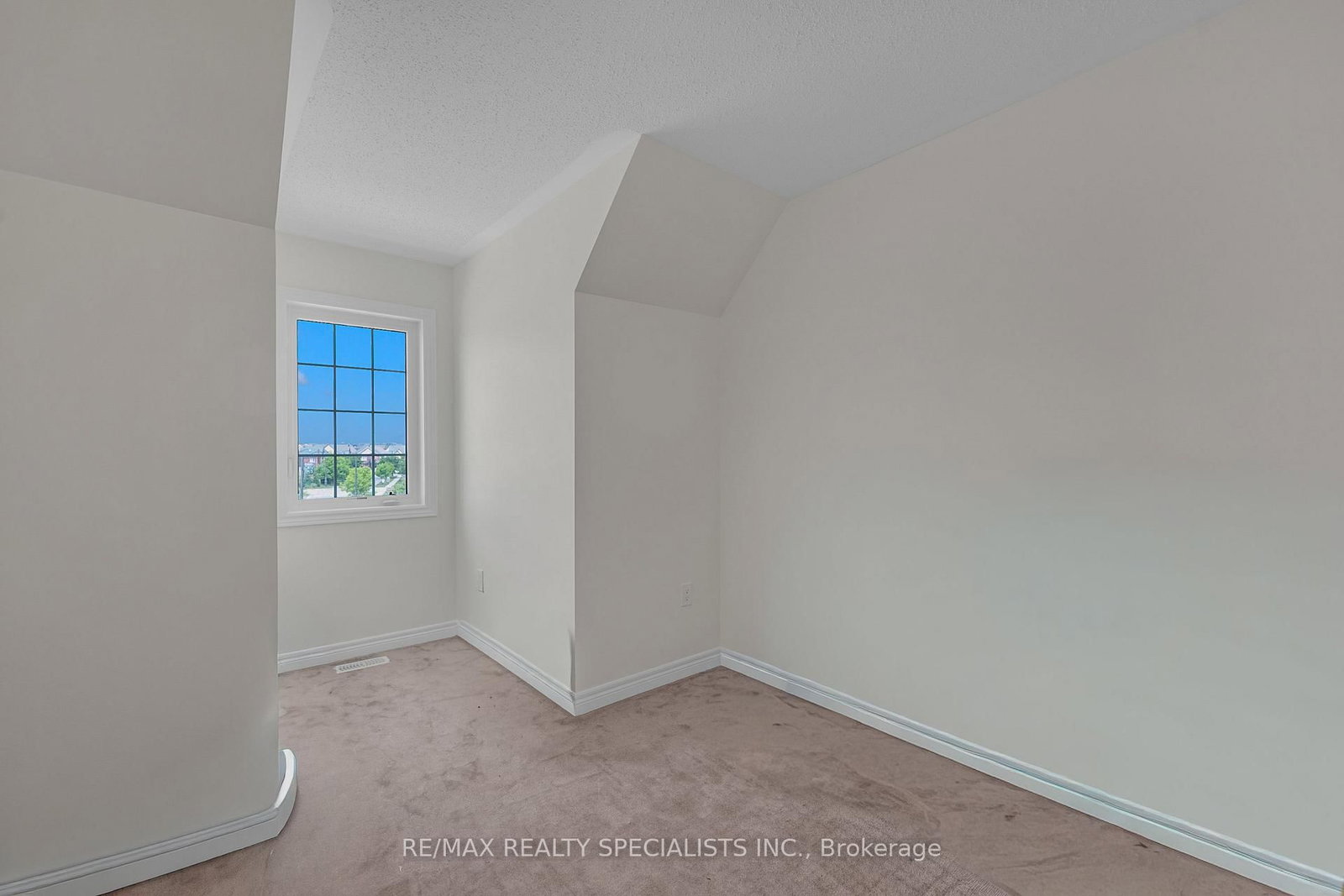177 East's Corners Boulevard • Vaughan, ON photo 32