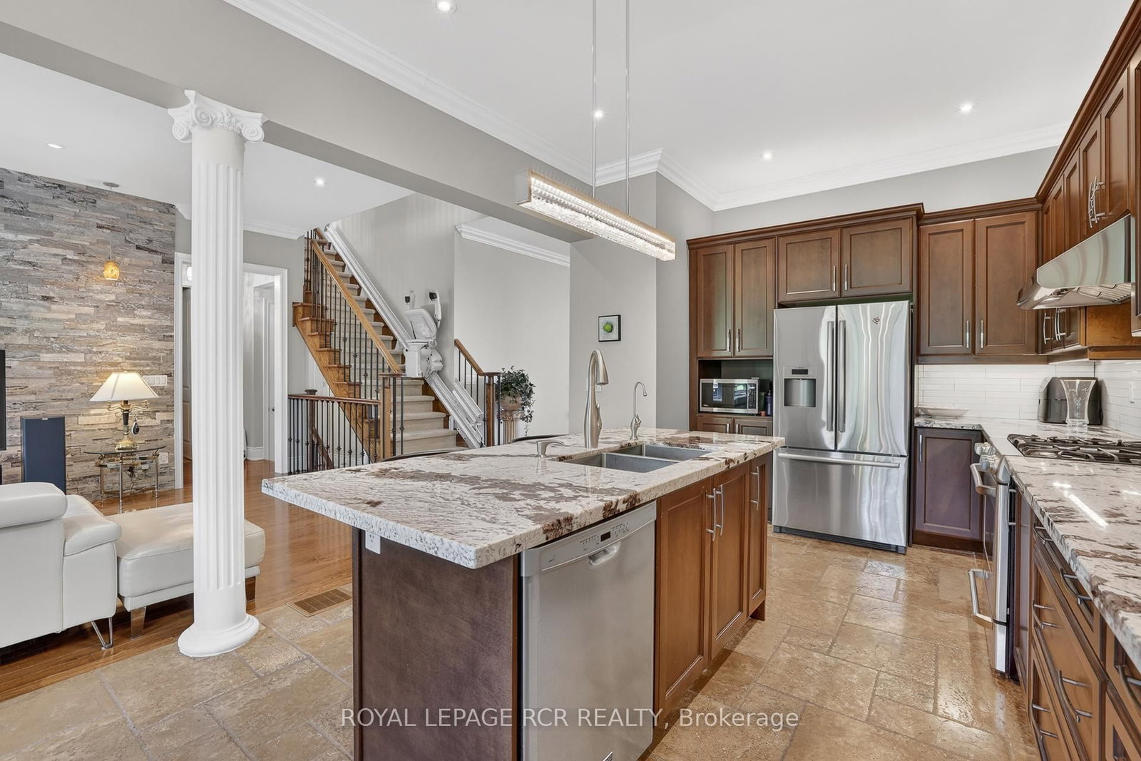 19 Emerald Heights Drive • Whitchurch-Stouffville, ON photo 16