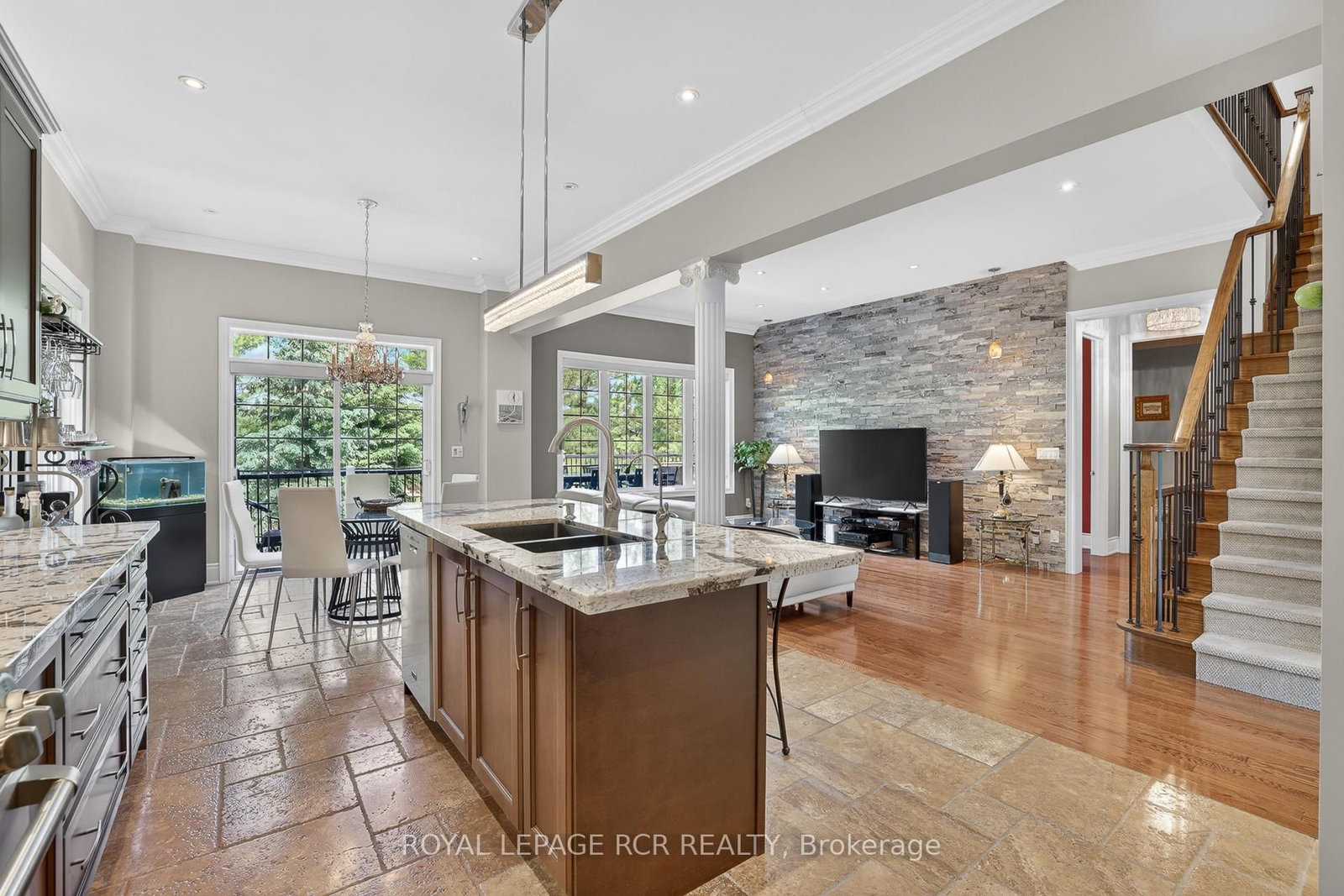 19 Emerald Heights Drive • Whitchurch-Stouffville, ON photo 17