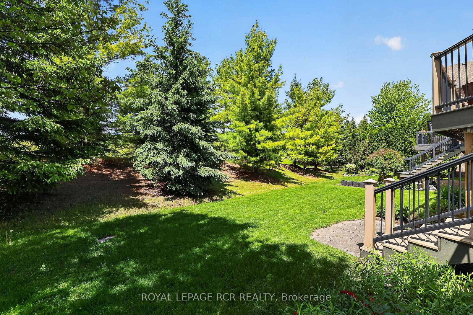 19 Emerald Heights Drive • Whitchurch-Stouffville, ON photo 39
