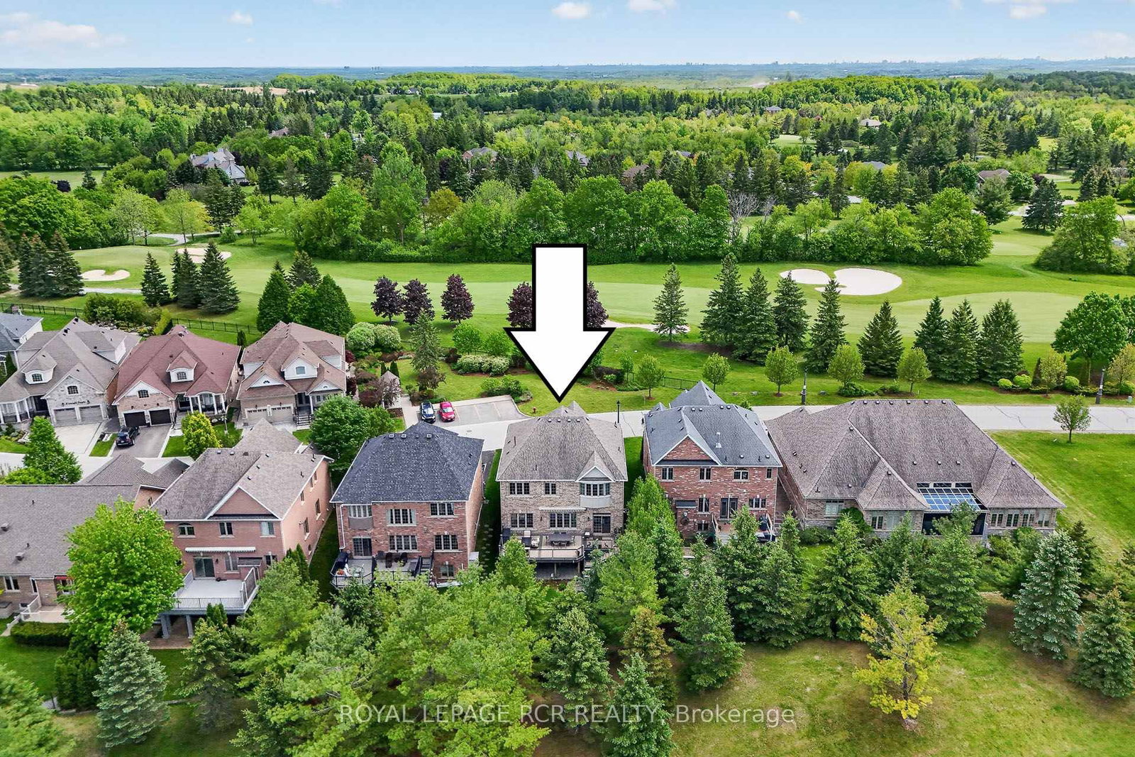 19 Emerald Heights Drive • Whitchurch-Stouffville, ON photo 5