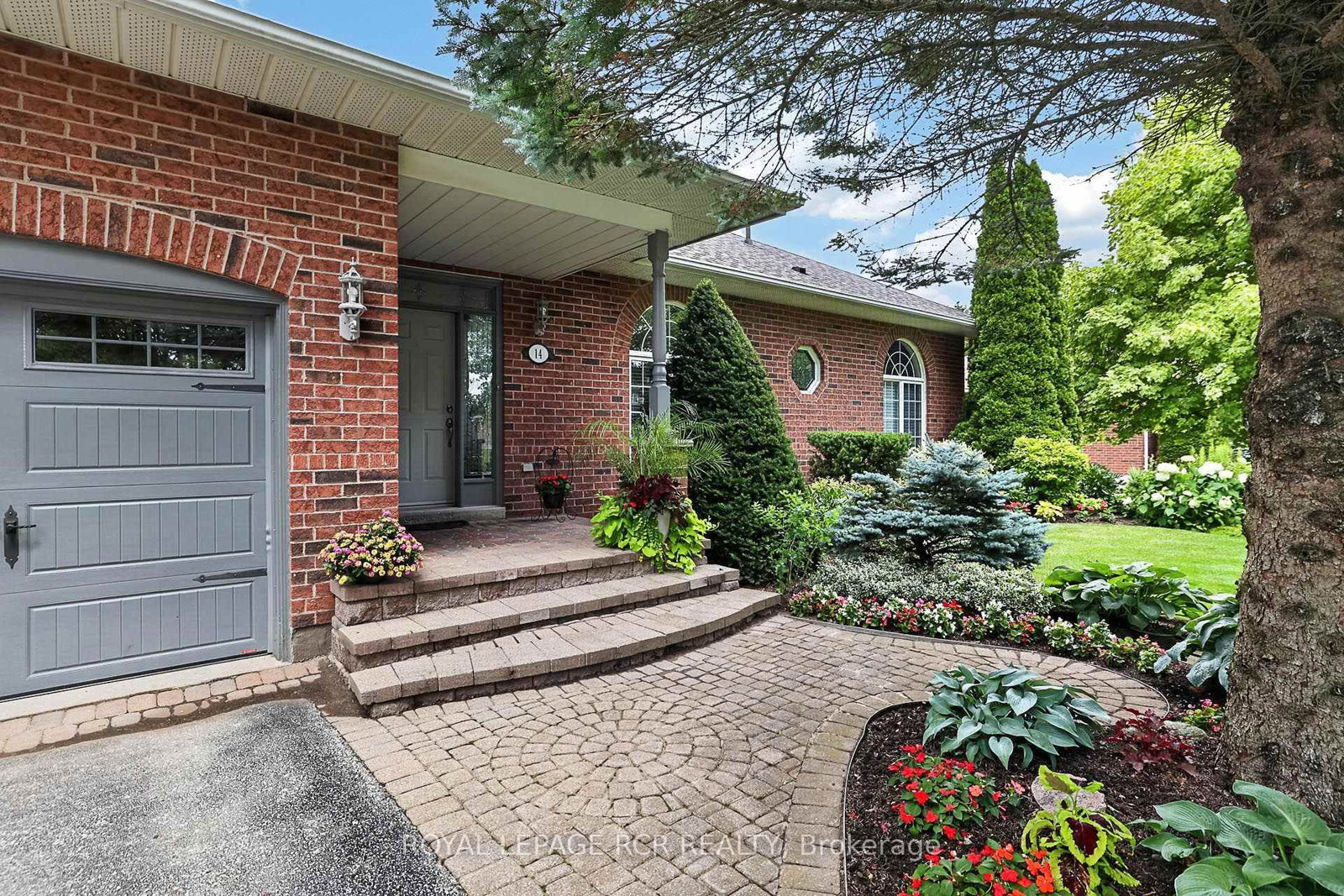14 Tranmer Road • Whitchurch-Stouffville, ON photo 4