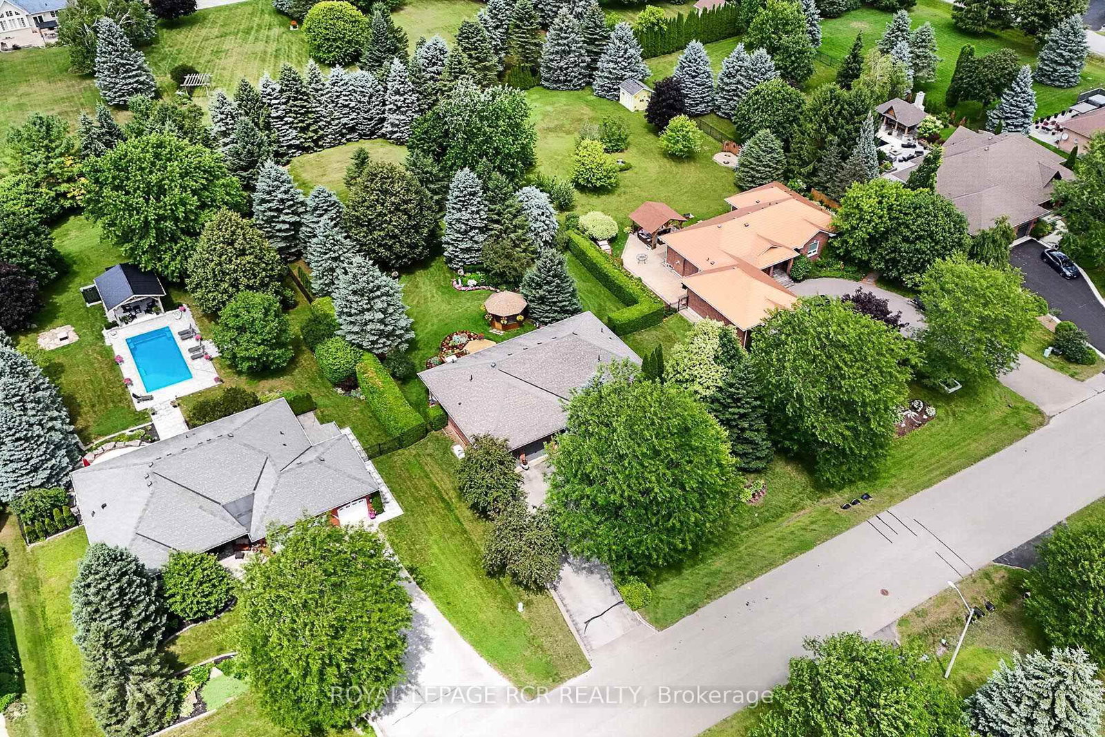 14 Tranmer Road • Whitchurch-Stouffville, ON photo 46