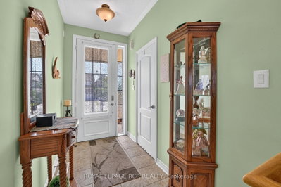 64 Legion Way • Essa, ON photo 6
