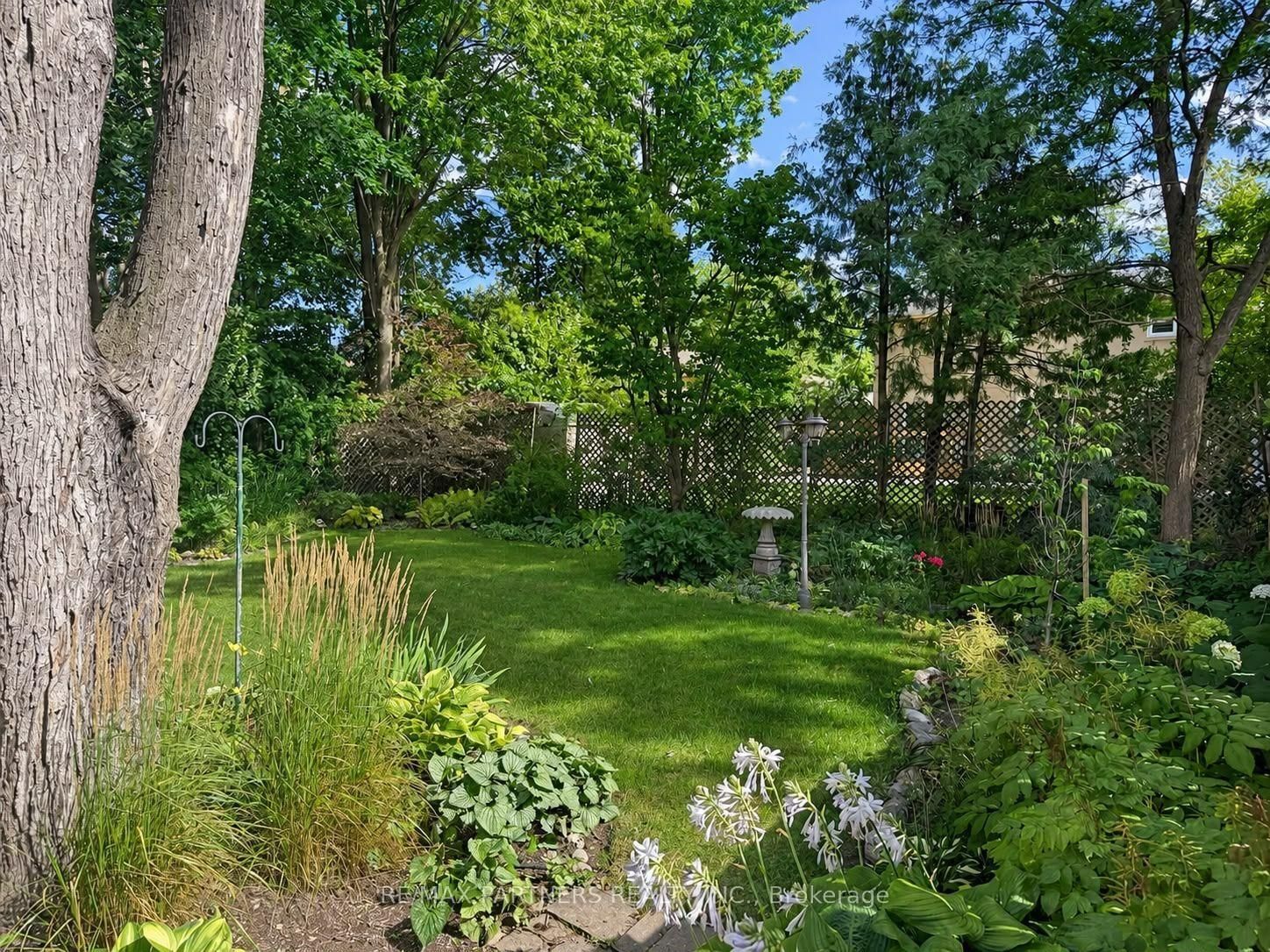 23 Pomander Road • Markham, ON photo 13