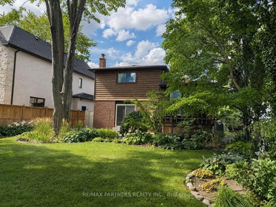 23 Pomander Road • Markham, ON photo 3