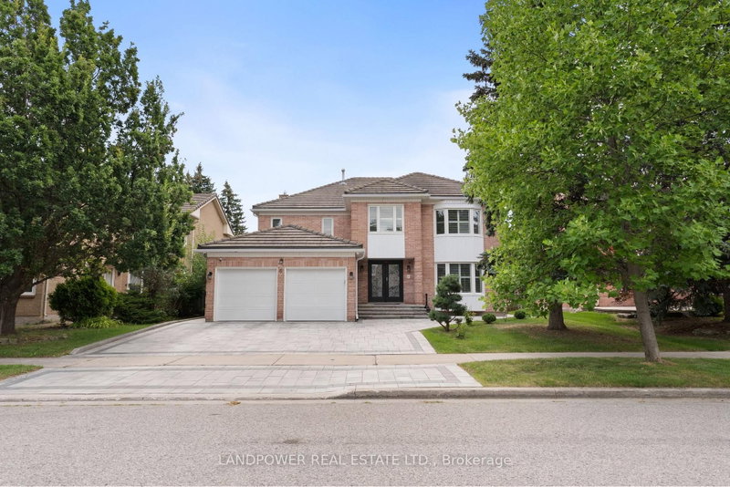 6 Melchior Crescent
