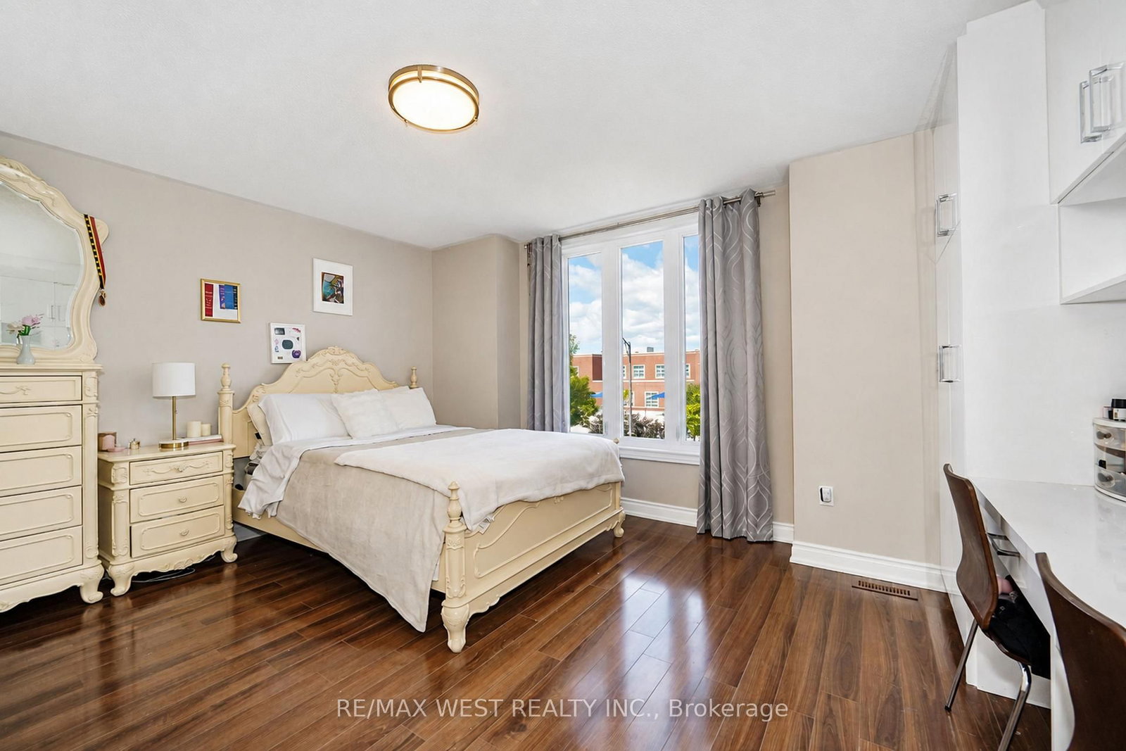 139 River Ridge Boulevard • Aurora, ON photo 9
