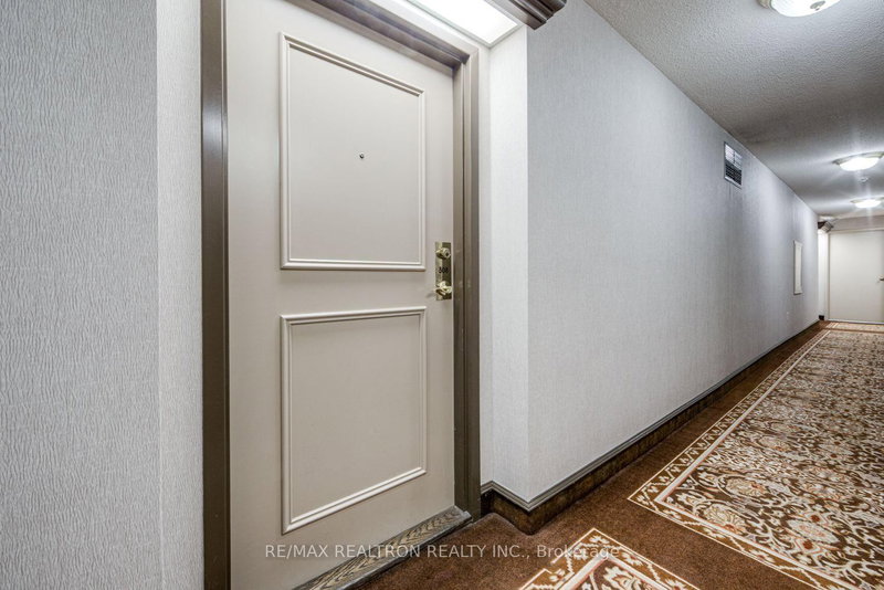 308 - 270 Davis Drive