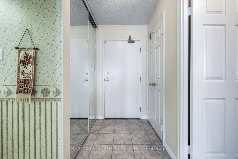 308 - 270 Davis Drive