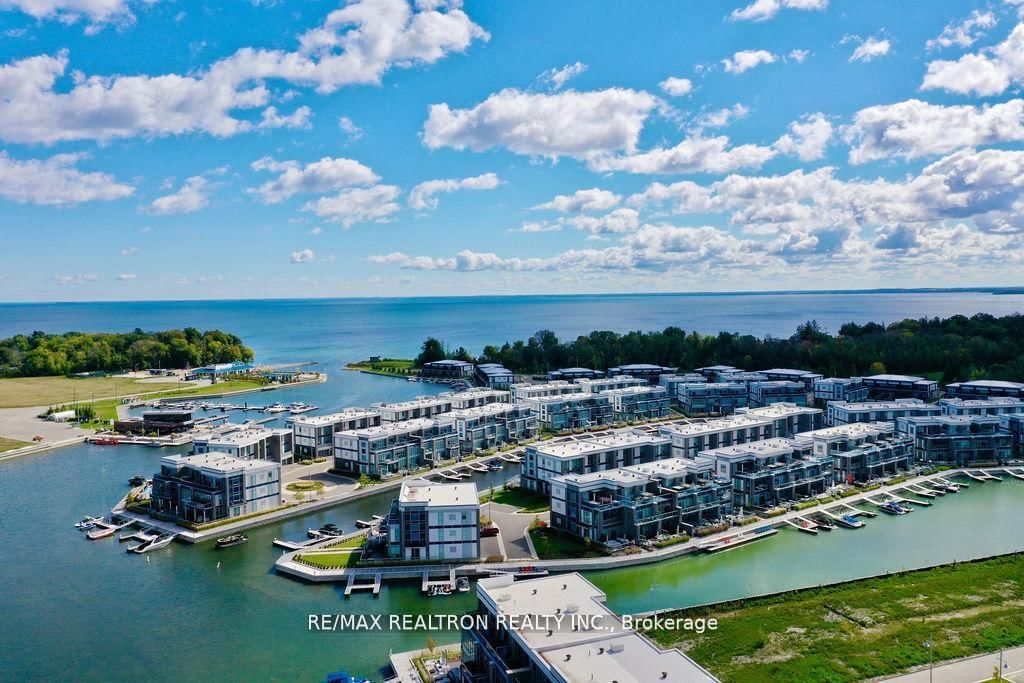 C404 - 301 Sea Ray Avenue 5