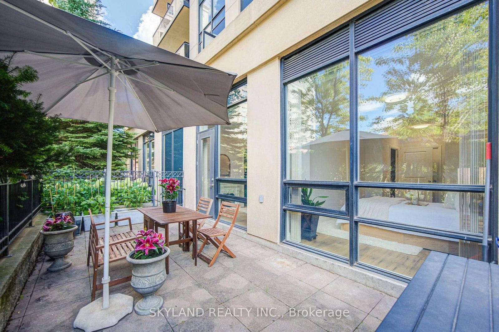 520 Steeles Avenue W • #102 • Vaughan, ON photo 37