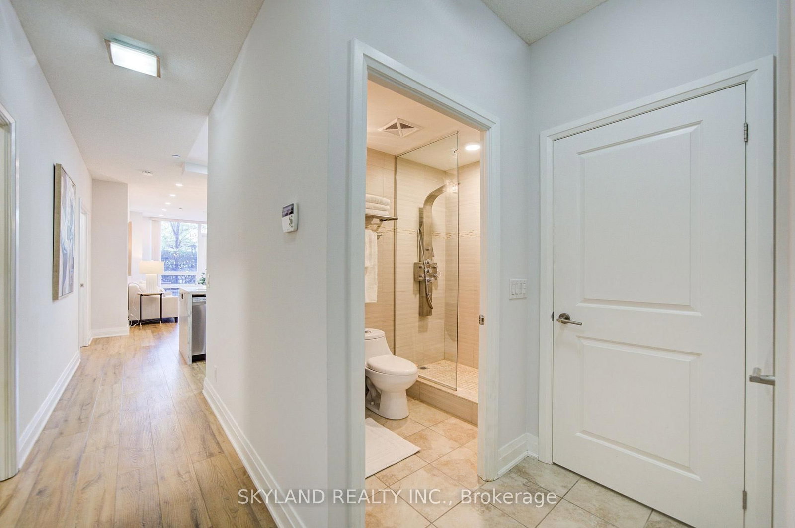 520 Steeles Avenue W • #102 • Vaughan, ON photo 6