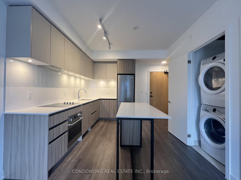 518 - 7950 Bathurst Street