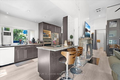 13536 Highway 48 Road • Whitchurch-Stouffville, ON photo 3