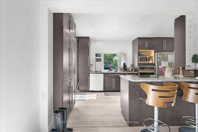 13536 Highway 48 Road • Whitchurch-Stouffville, ON photo 4