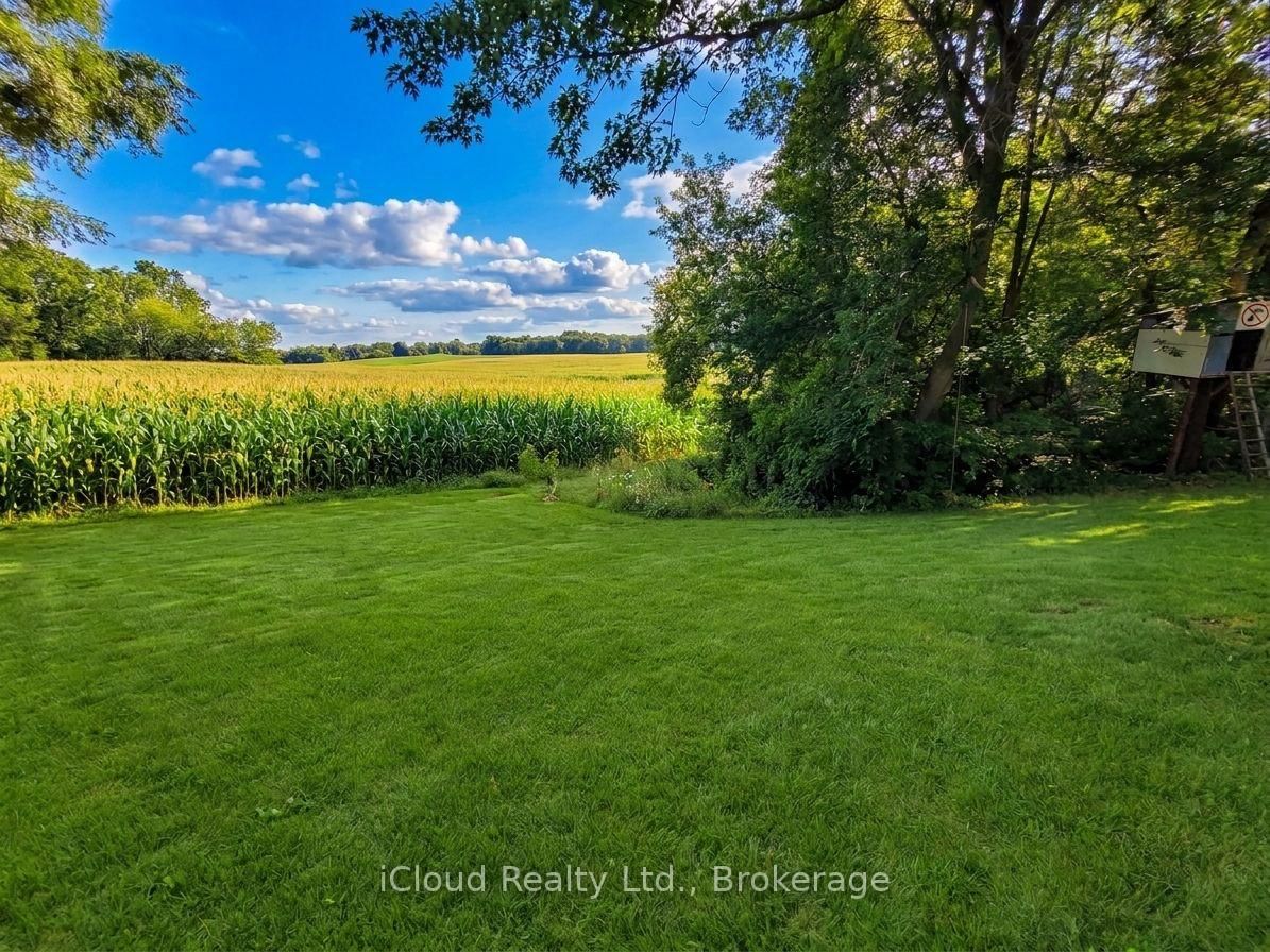 18200 Leslie Street • East Gwillimbury, ON photo 9