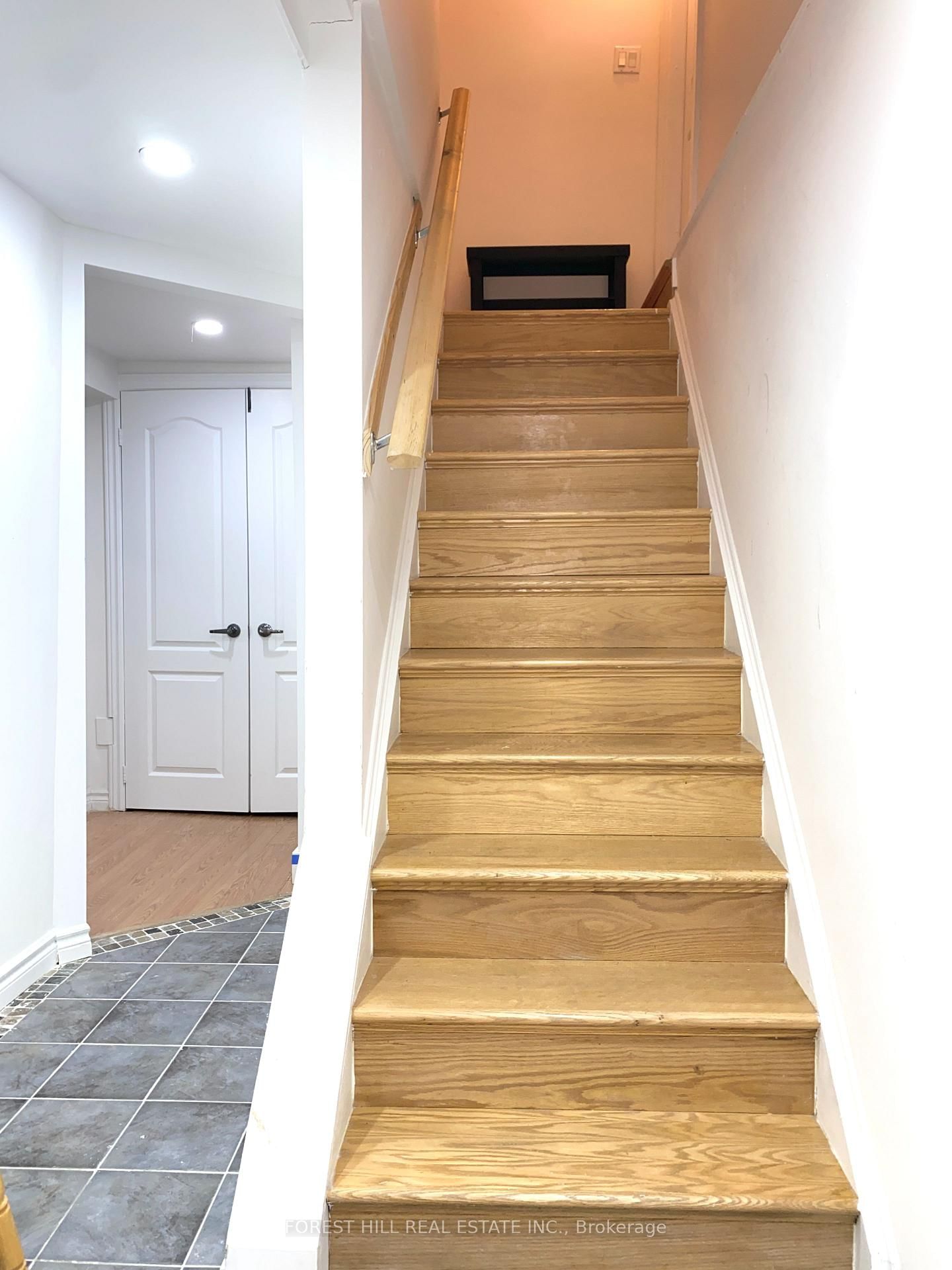 Basement - 120 Greenbelt Crescent, Richmond Hill 4
