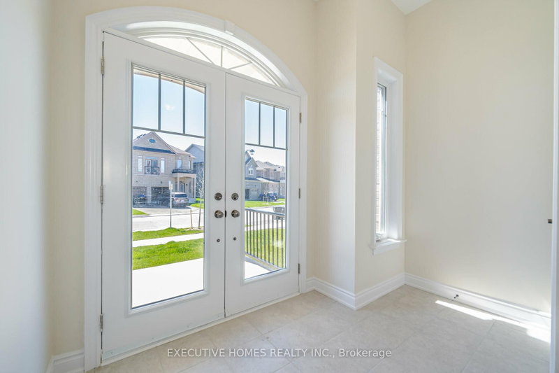 14 Mac Campbell Way photo 5