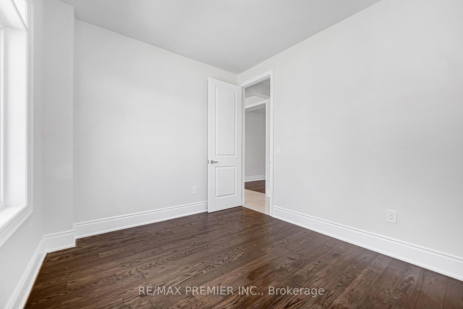 16 Kettle Valley Trail • King, ON photo 9