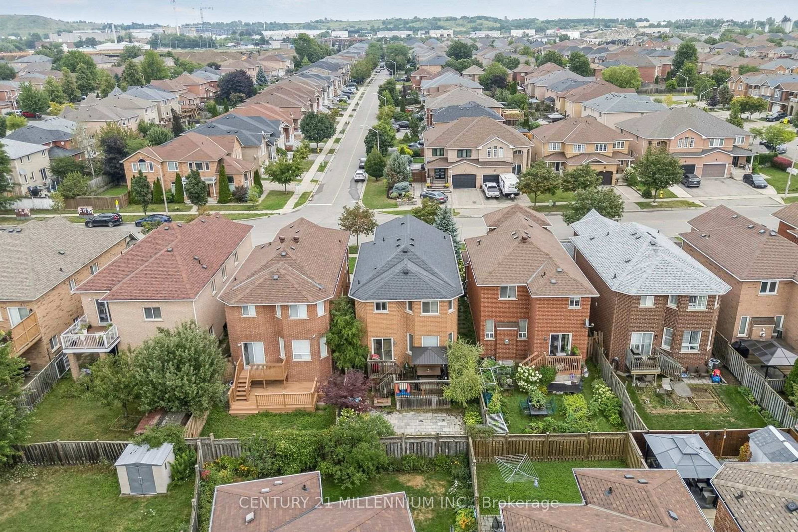 332 St Joan Of Arc Avenue • Vaughan, ON photo 47