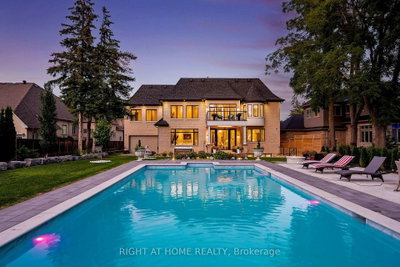 10 Yongeview Avenue, Richmond Hill, ON, photo 4