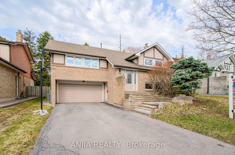 home for sale on 70 Briarwood Road