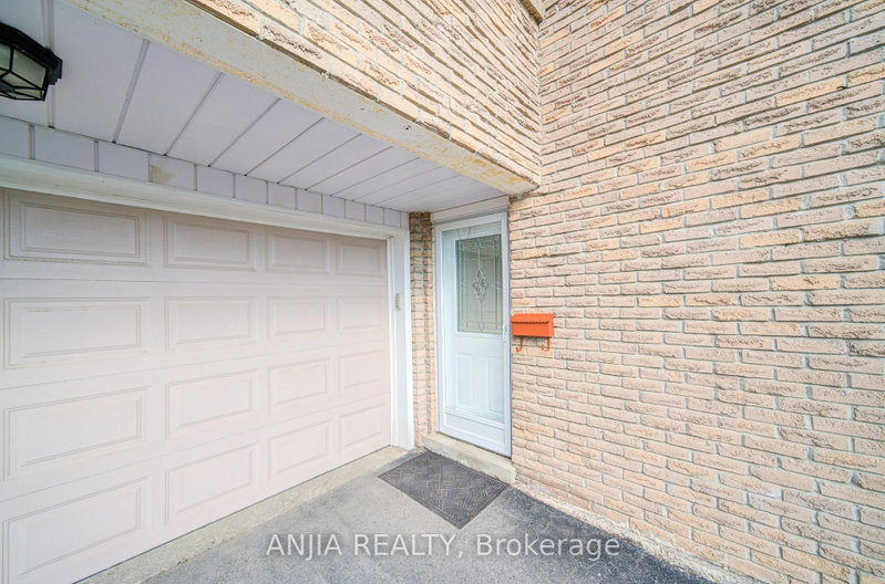 70 Briarwood Road
