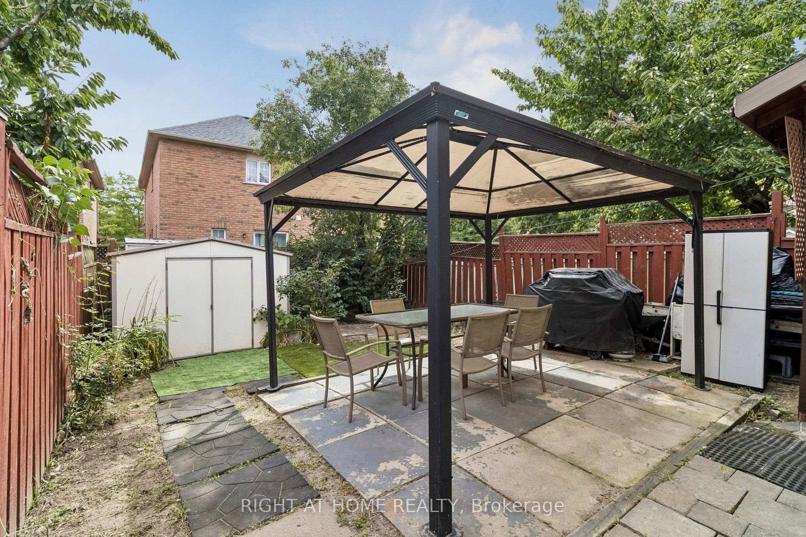 116 Nasir Crescent - Photo 39