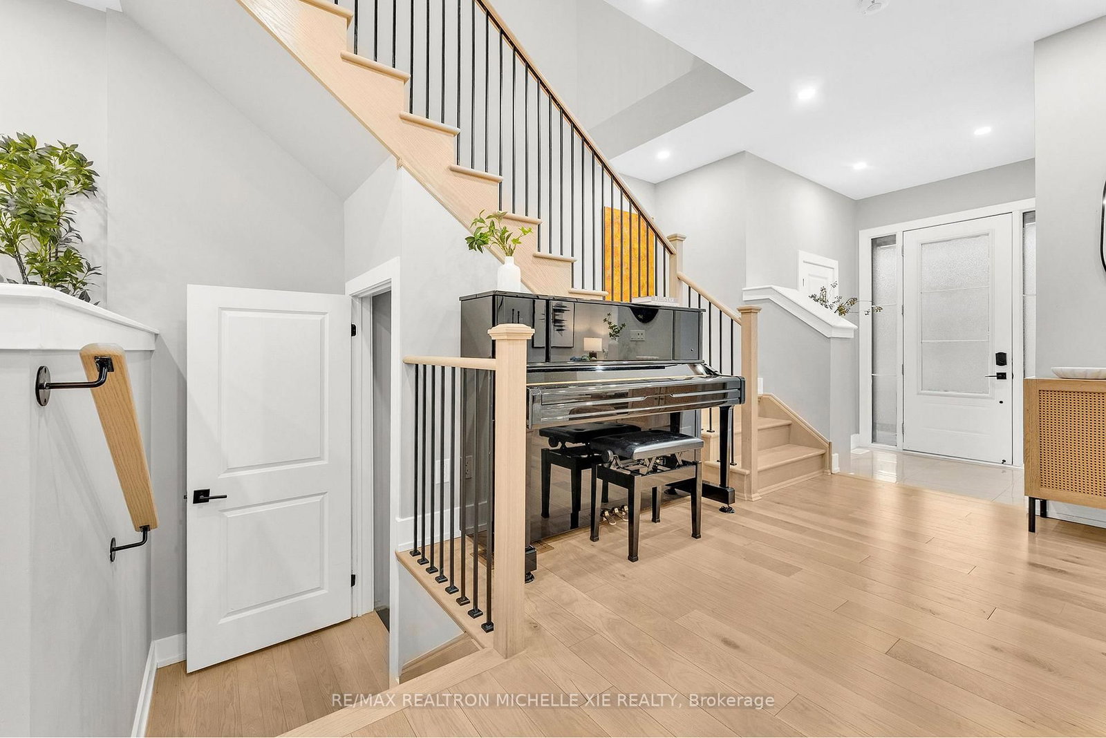 103 Prospectors Drive • Markham, ON photo 8