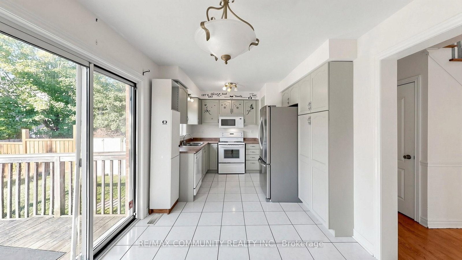 38 Iveagh Drive • Georgina, ON photo 14
