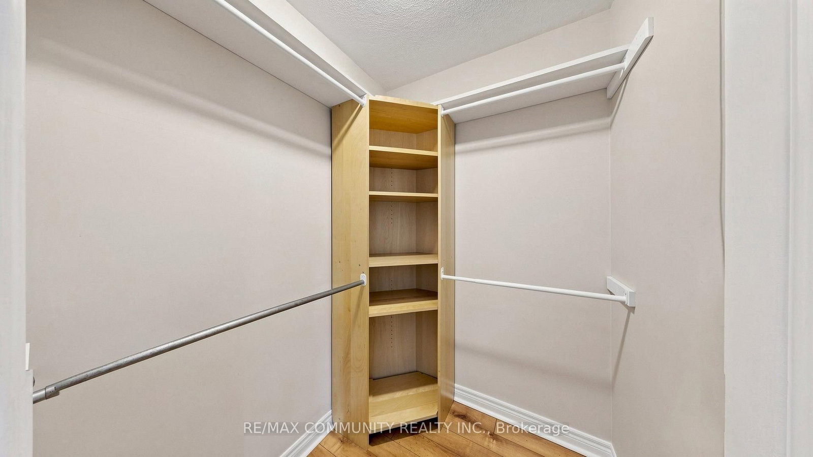 38 Iveagh Drive • Georgina, ON photo 21
