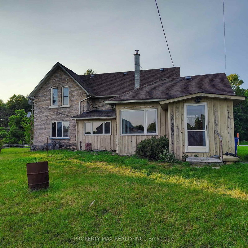 5363 Davis Dr photo 4