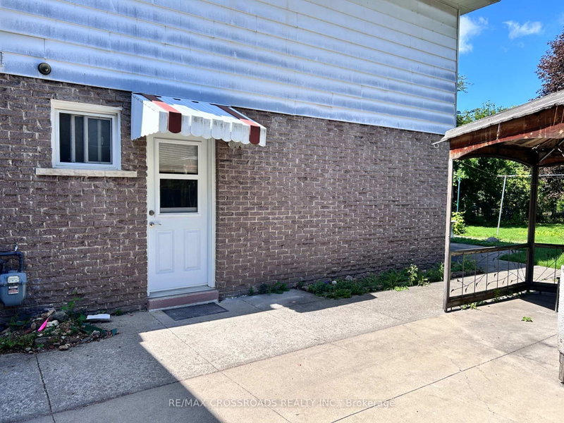 Rear - 377 Crosby Avenue