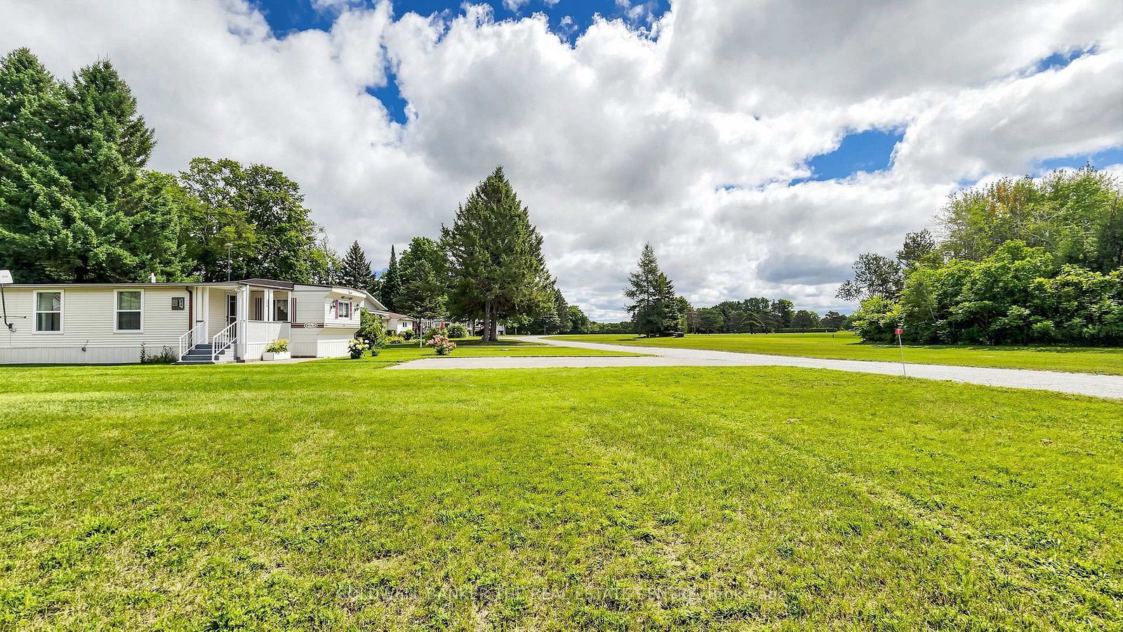 285 Crydermans Side Road • #409 • Georgina, ON photo 33