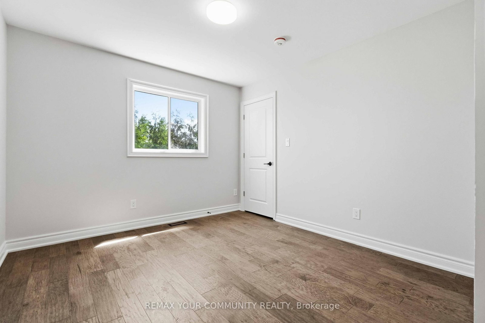924 Helen Street • Innisfil, ON photo 28