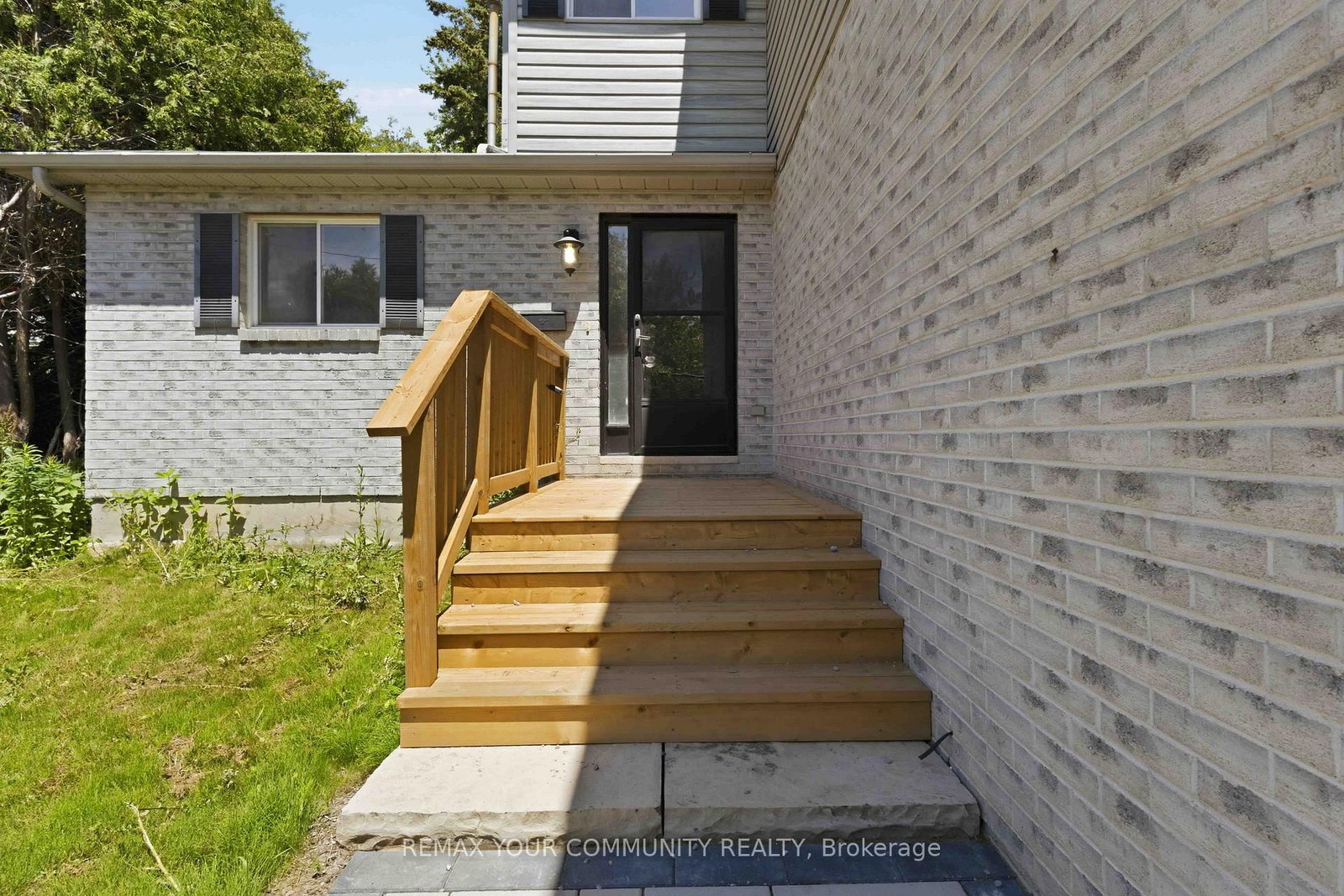 924 Helen Street • Innisfil, ON photo 4